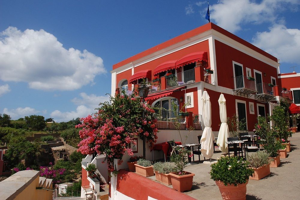 Hotel Villa Iulia เวนโตเตเน ภายนอก รูปภาพ