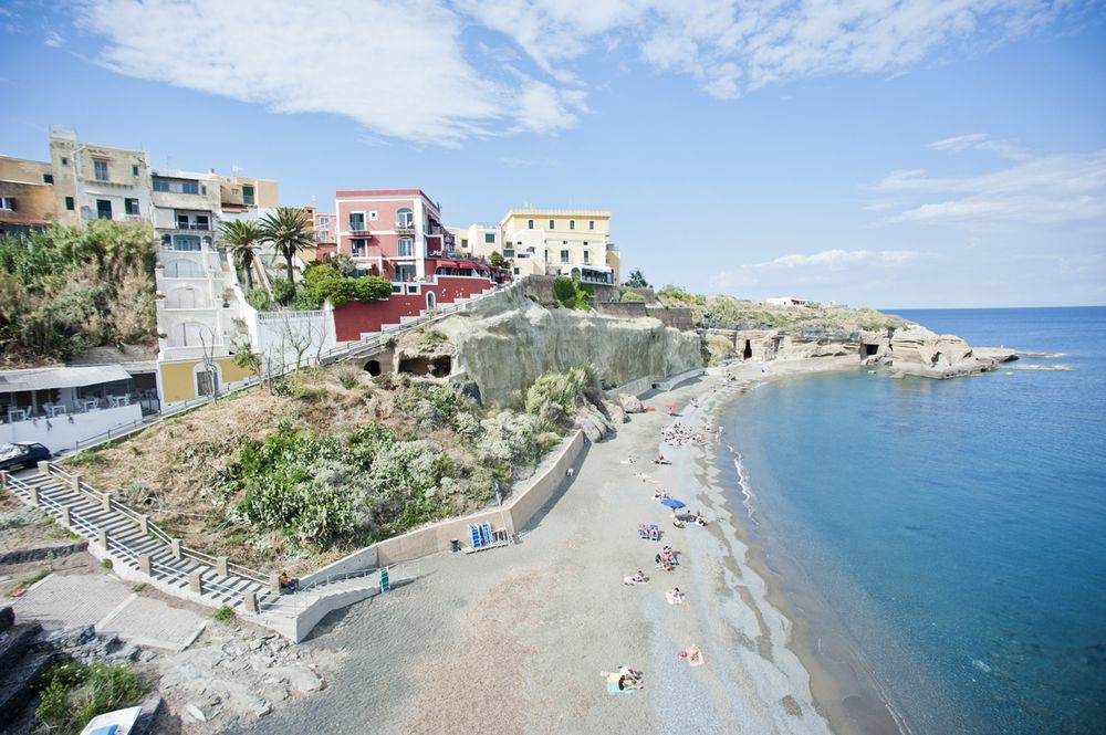 Hotel Villa Iulia เวนโตเตเน ภายนอก รูปภาพ